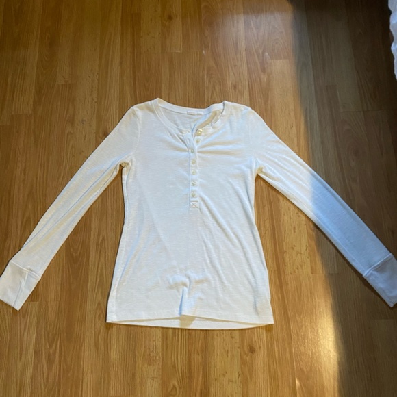 GAP White Long Sleeve - Picture 1 of 5